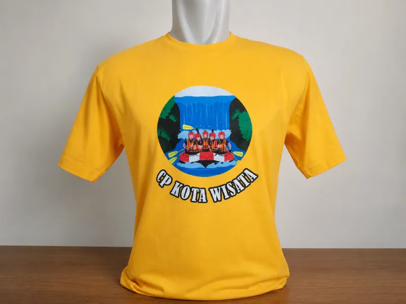 Kaos custom bahan combed sablon DTF dan bordir produksi Kokpit Garment Jakarta Timur